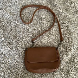 Crossbody bag